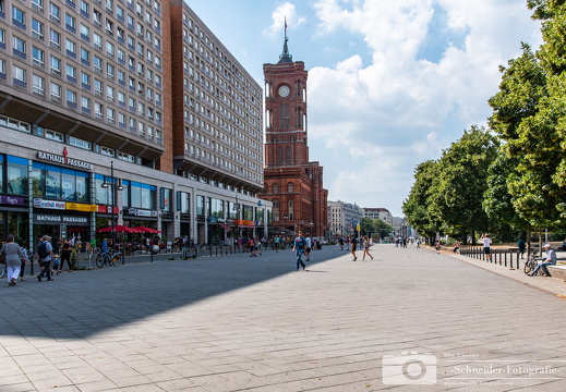 Blick zum Roten Rathaus
