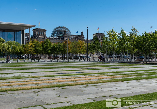 Blick zur Reichstagskuppel