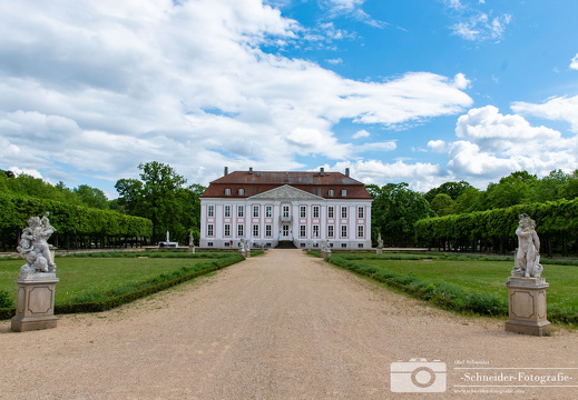 Schloss Friedrichsfelde