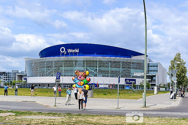 O2 World